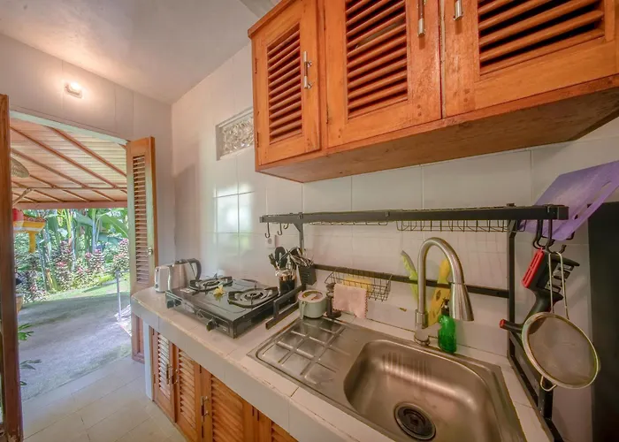 Bali Jungle Taksu Ferienhaus *